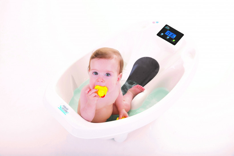[Инновационная ванночка Aqua Scale 3в1: весы, термометр и ванночка Baby Paten]