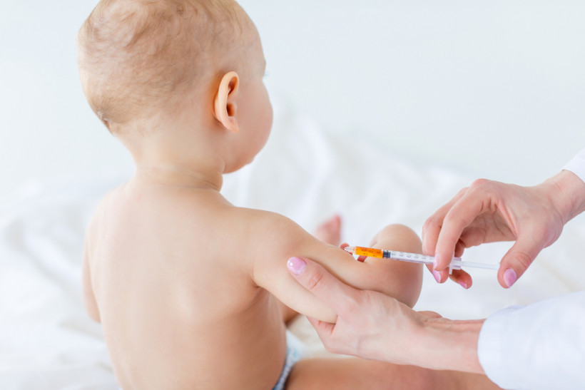 как облегчить состояние ребенка после прививк