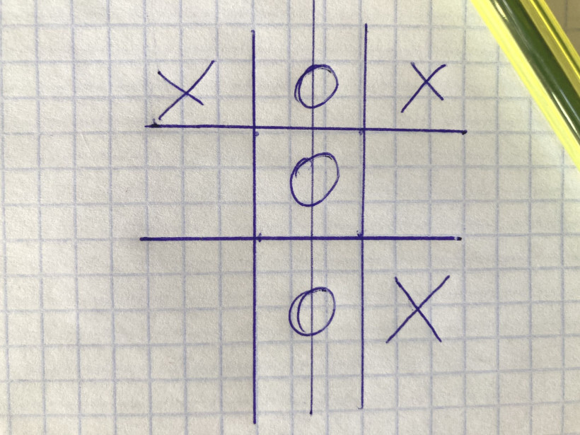 хрестики нулики