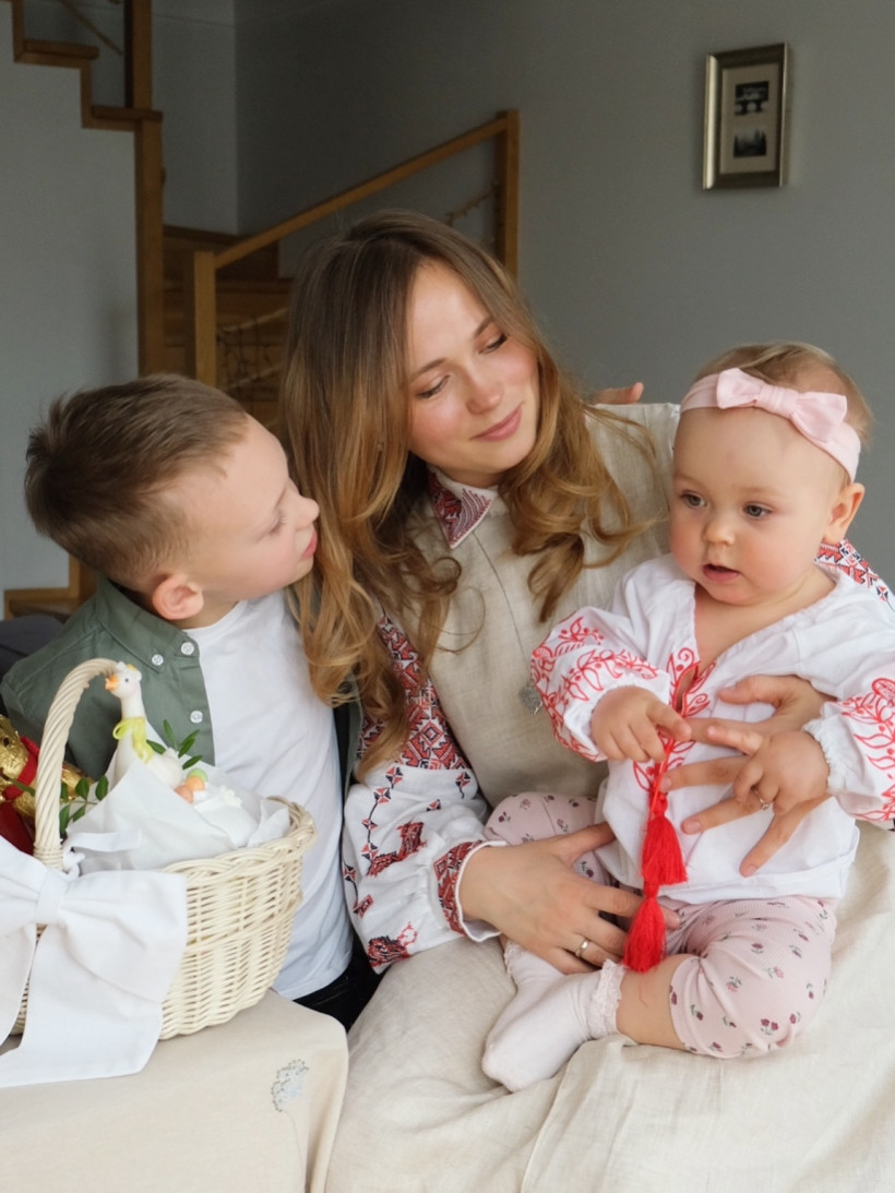 Анна Кошмал діти
