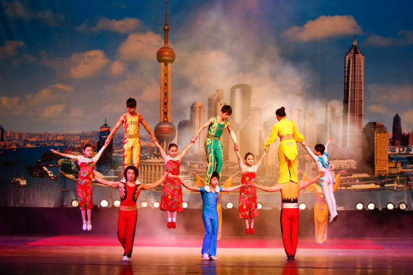 Shanghai Circus World, Китай
