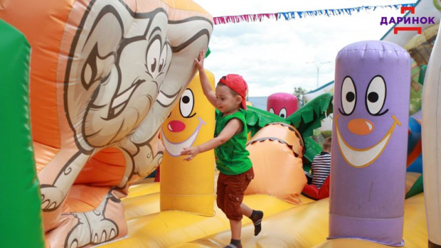 Составляем планы на выходные: цирк, школьная ярмарка, развлекательная программа