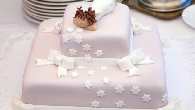 торт на крестины девочке