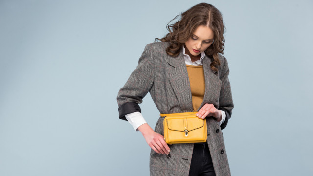 модная женщина