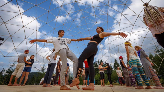 сучасна пара