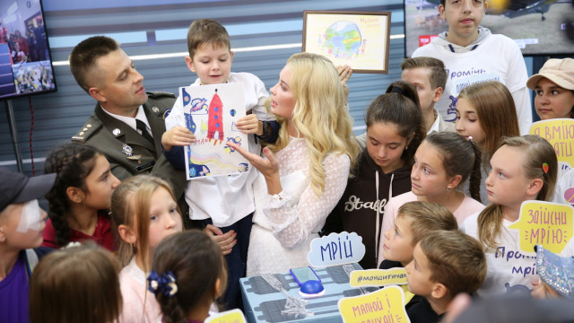 Лида Таран и Здійсни мрію представили тизер фильма о космической миссии Луч мечтаний