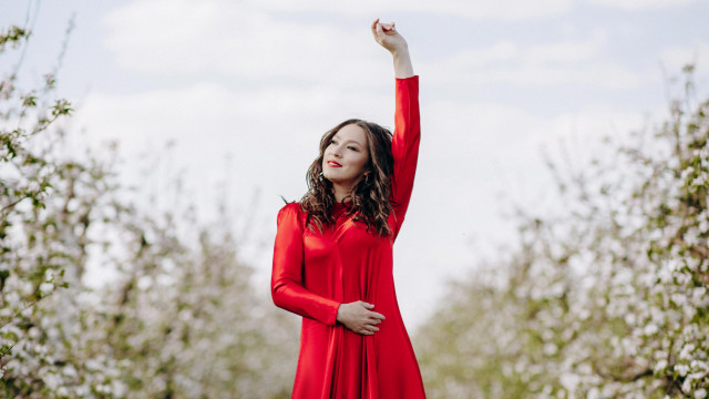 Наталка Карпа презентует самую чувственную видеоработу за всю историю своего творчества