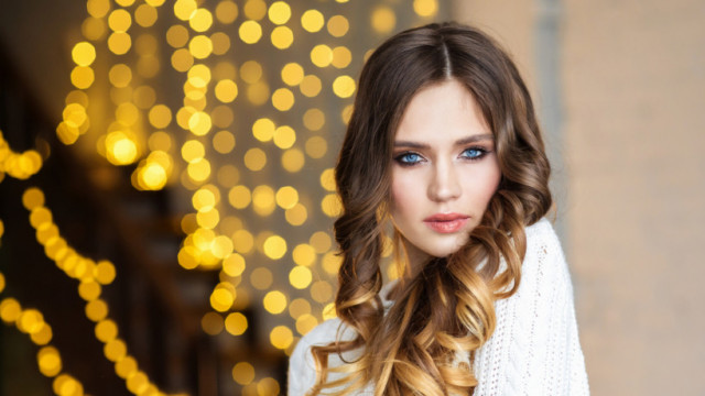 Ив Роше, девушка