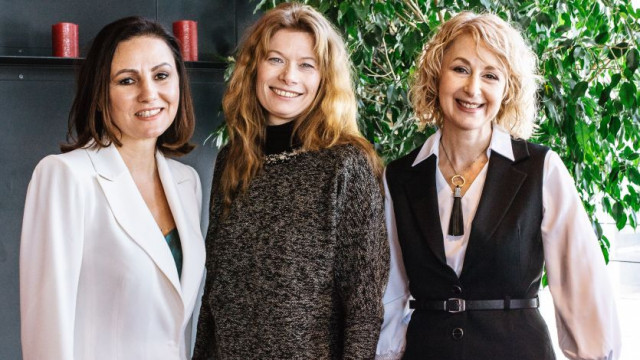 бранч жінка україни