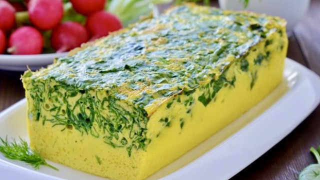 омлет шпинат