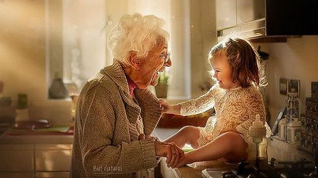 Фотопроект бабусі з малюками