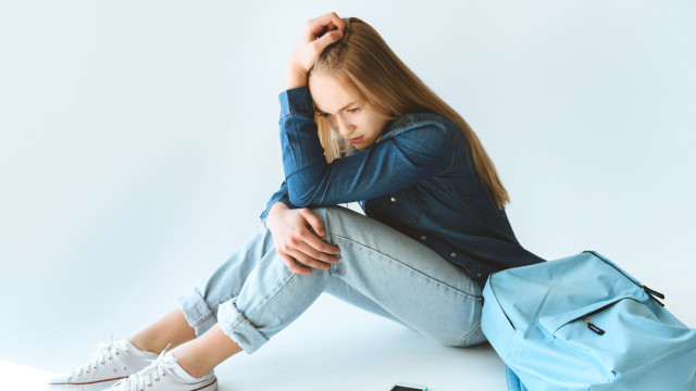 підліток травмує себе селфхарм