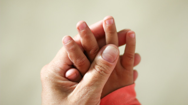 дитячі нігті