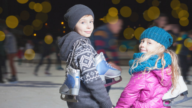 каток зимние локации