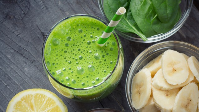 Шпинат, лимон, банан