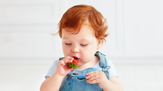 клубника ребенку