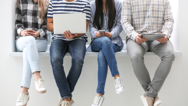 діти і гаджети