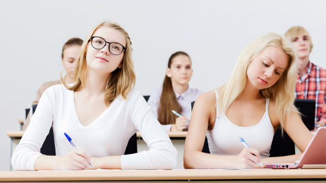 школярі 12 річна освіта