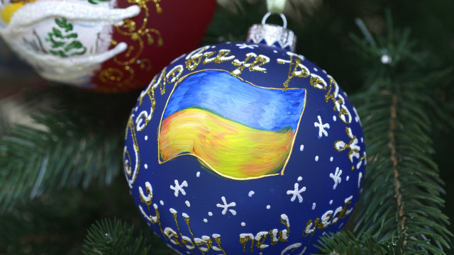 новий рік 2022-23