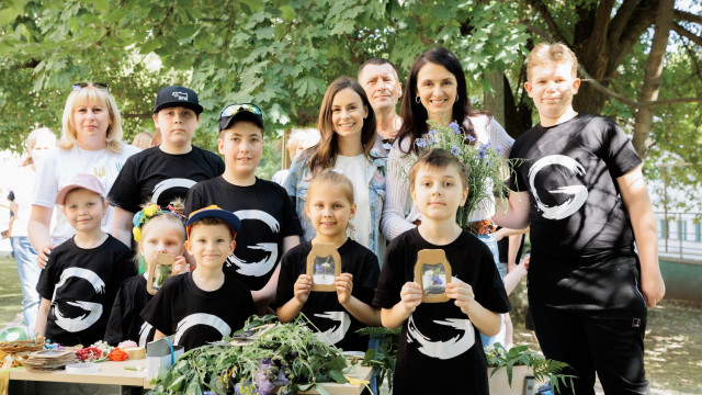 ведучі 1+1 охмадит