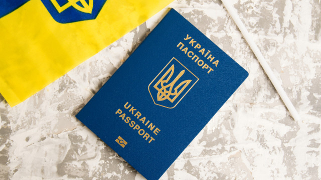 зміна по батькові