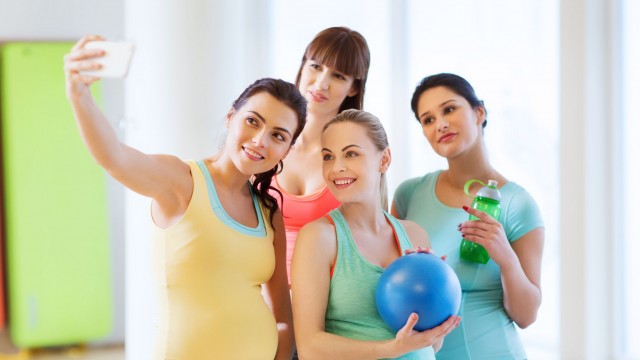 Толстая или беременная: как сохранить себя в положении