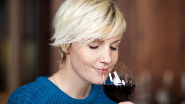 После бала: как пить алкоголь и вести здоровый образ жизни