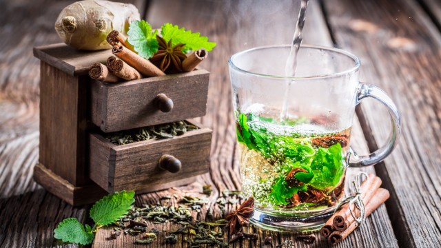 Чашка зеленого чая