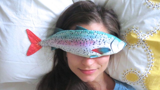 Подушка в виде рыбы