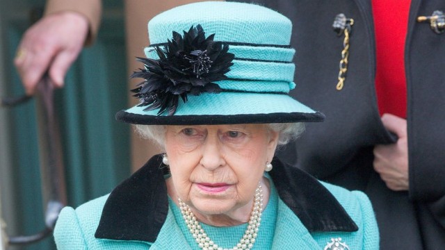 Єлизавета II 