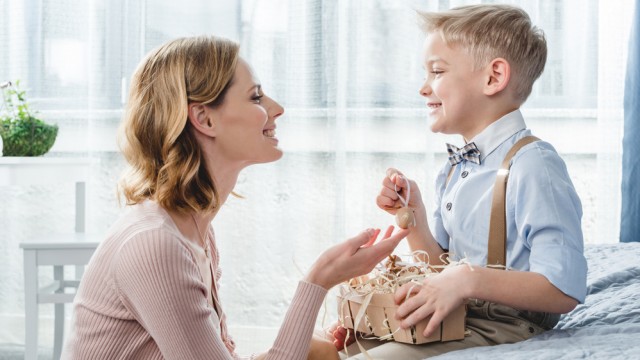 Эмоционально развит: как формировать эмоциональный интеллект у детей - советы психолога