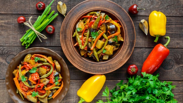 Рагу со спаржей