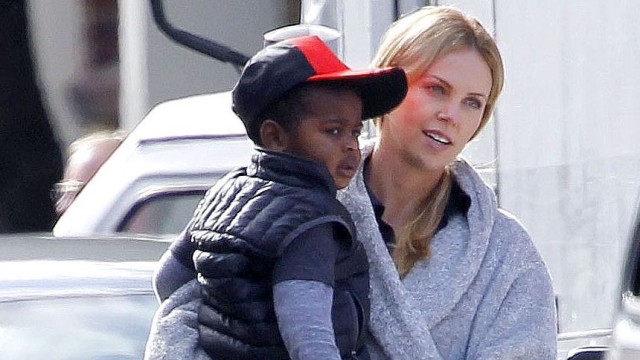  Шарліз Терон