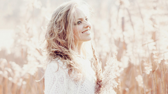 жінка-осінь