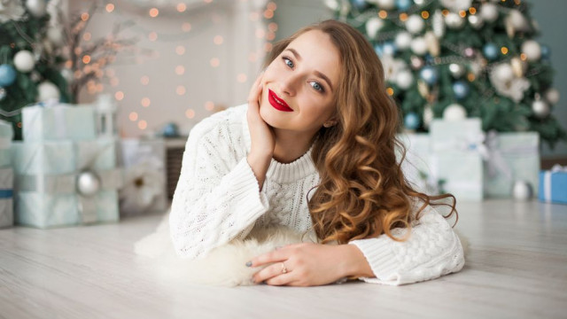 женщина новый год