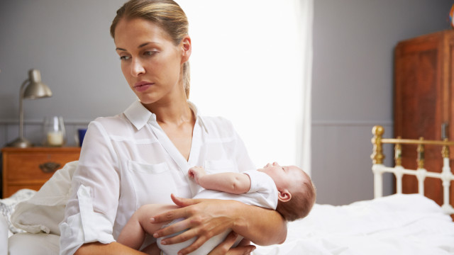 Мама устала и жалуется