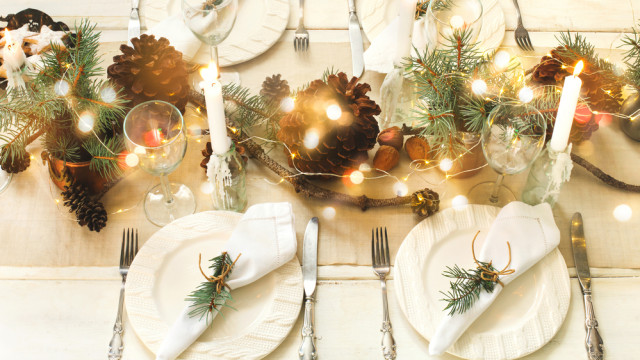 новорічний стіл