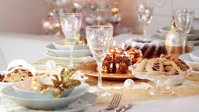 декор новорічного столу