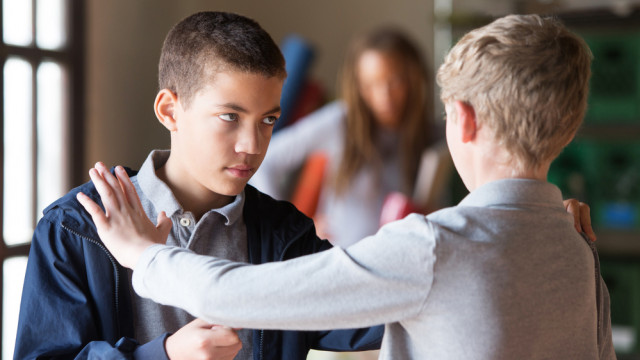 ребенок хулиган