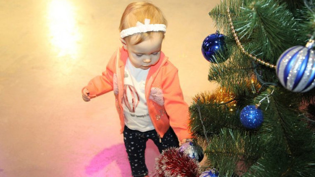 Чудесная традиция: «Киевгорстрой» начал программу по поддержке молодых мам в День святого Николая