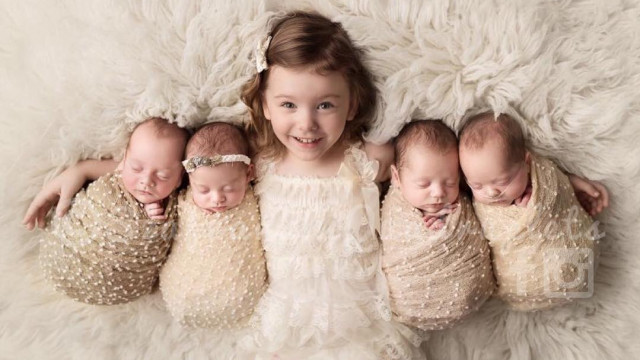 четверняшки со старшей сестрой