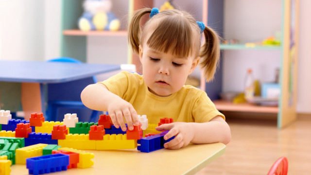 ребенок в детском саду