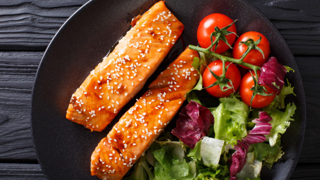 кунжут і сьомга