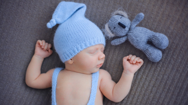 ребенок спит