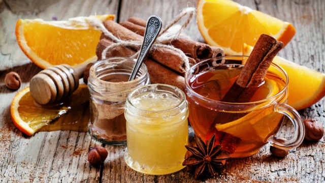 Смачний чай з медом і апельсинами