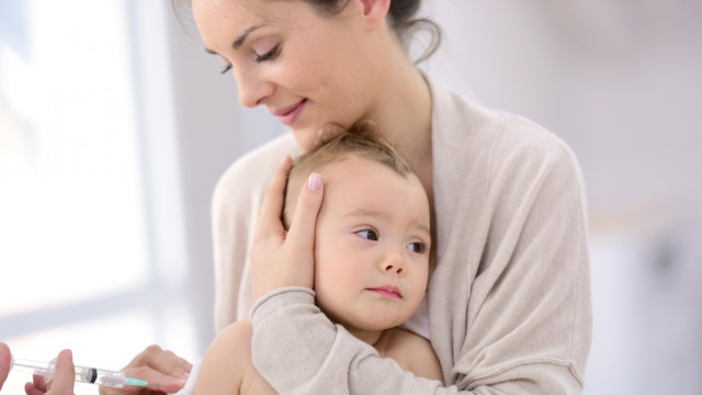 Все о вакцинации: календарь прививок, противопоказания для каждой вакцины, советы врача