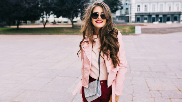 жінка весна