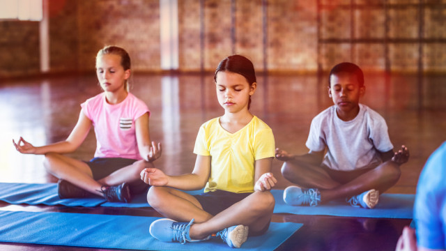 дети медитация