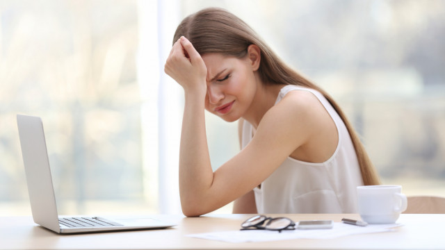 девушка грустная расстроена