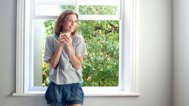 девушка утро кофе чай